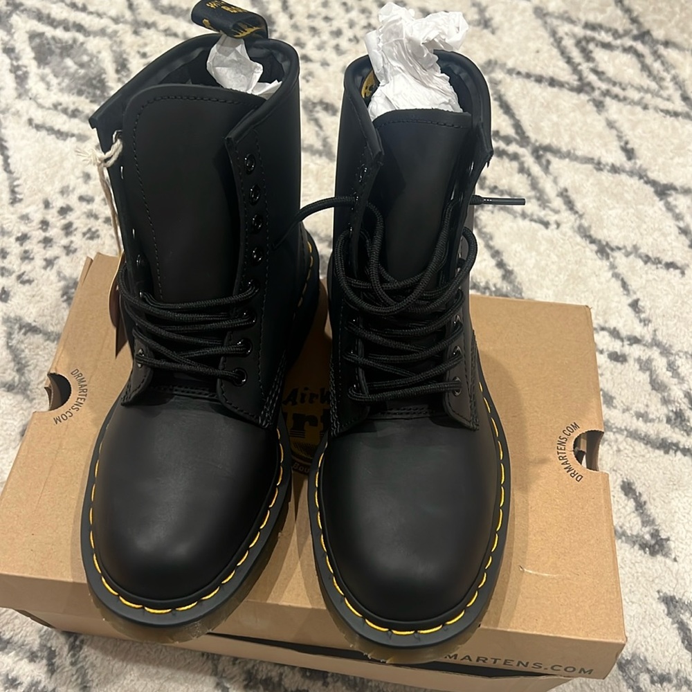 Brand new Dr. Martens 1460 boots size 8 women’s